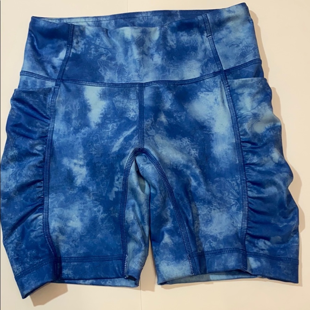 Lululemon biker/running shorts